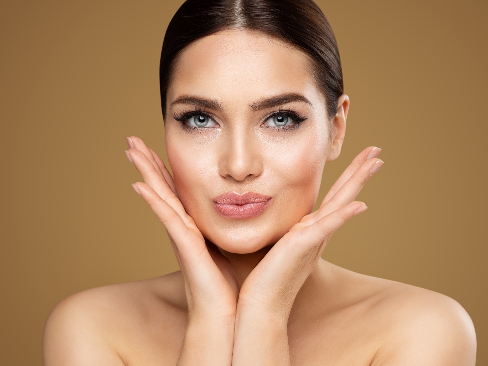 Trattamento skincare RE-GEN, benessere e luminosità